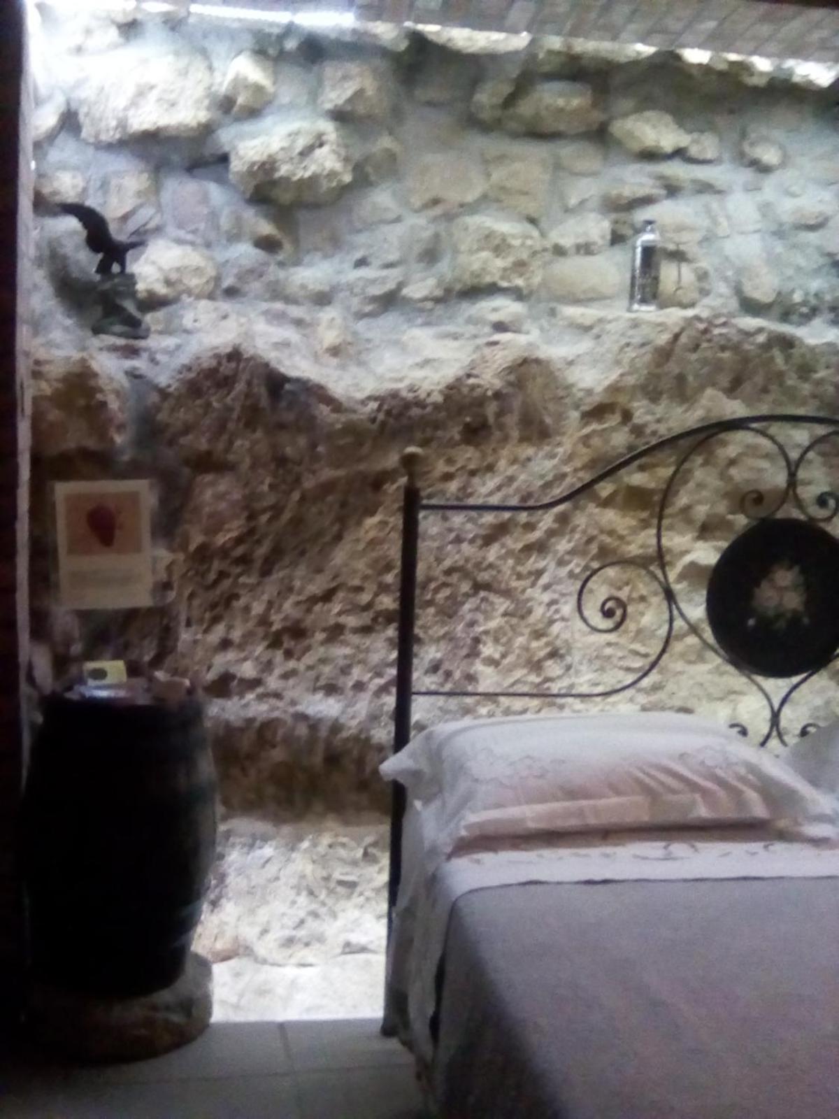 Guest House La Corte Normanna Sciacca Δωμάτιο φωτογραφία